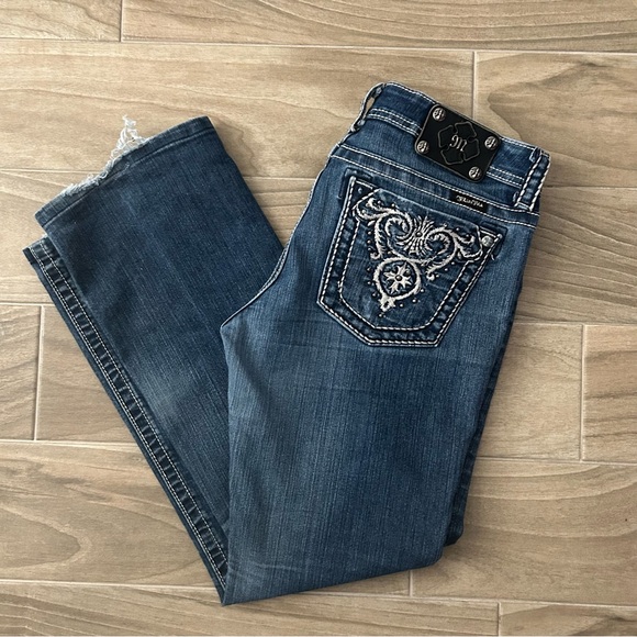Miss Me Boot Cut Jeans | Size 32 - Picture 7 of 7